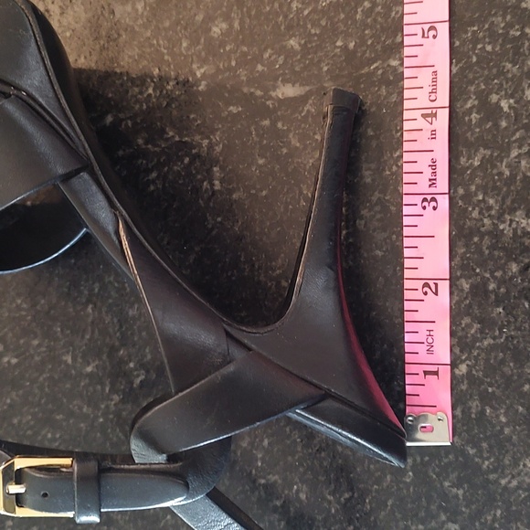 Yves Saint Laurent Tribute Leather Platform Sandal - Picture 12 of 14